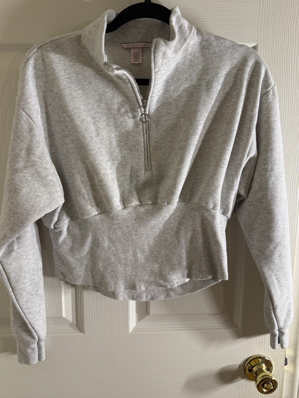 Victoria's Secret Gray Cropped Sweatshirt 1/4 Zip XL